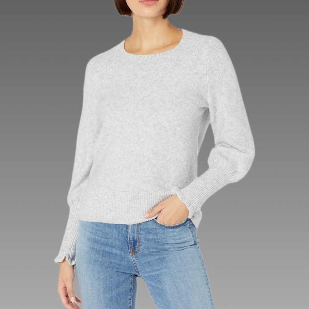 NWT Light Gray Crew Neck Sweater W/ Ruffle Sleeves‎ Small